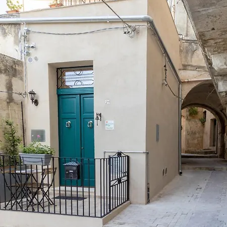 Casetta Roda Apartment